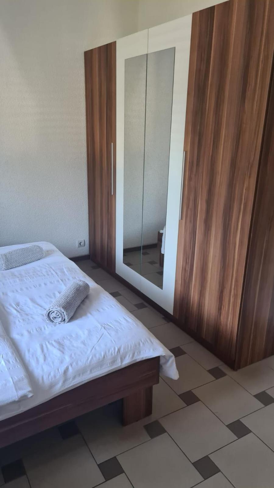Apartment Afrika Макарска Экстерьер фото